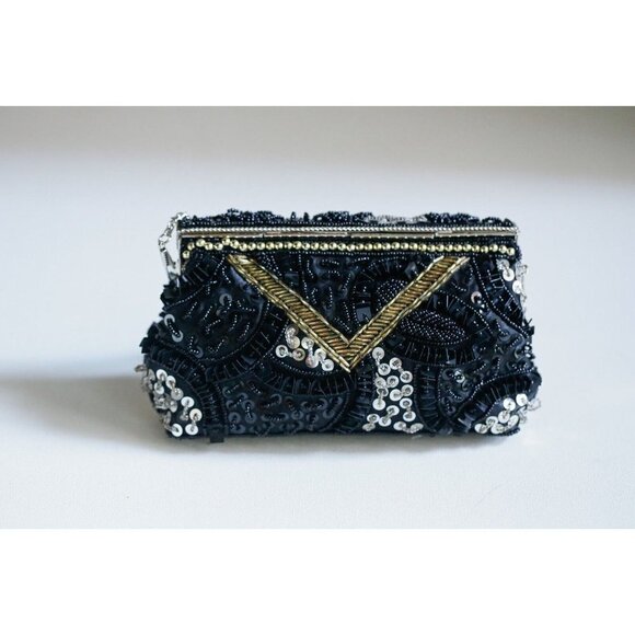 Vintage Black Beaded Sequin Latch Closure Little Evening Purse - Picture 3 of 8